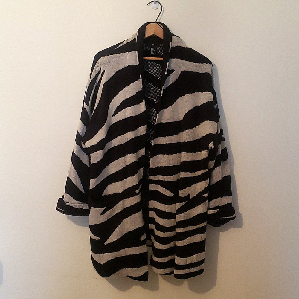 H&M sweater